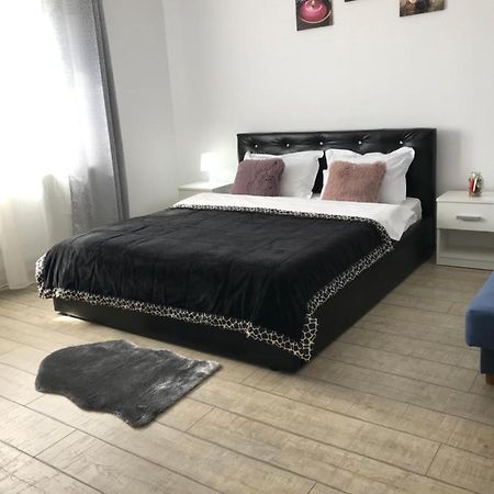 Cazare Apartament Rasnov Apartman Kültér fotó