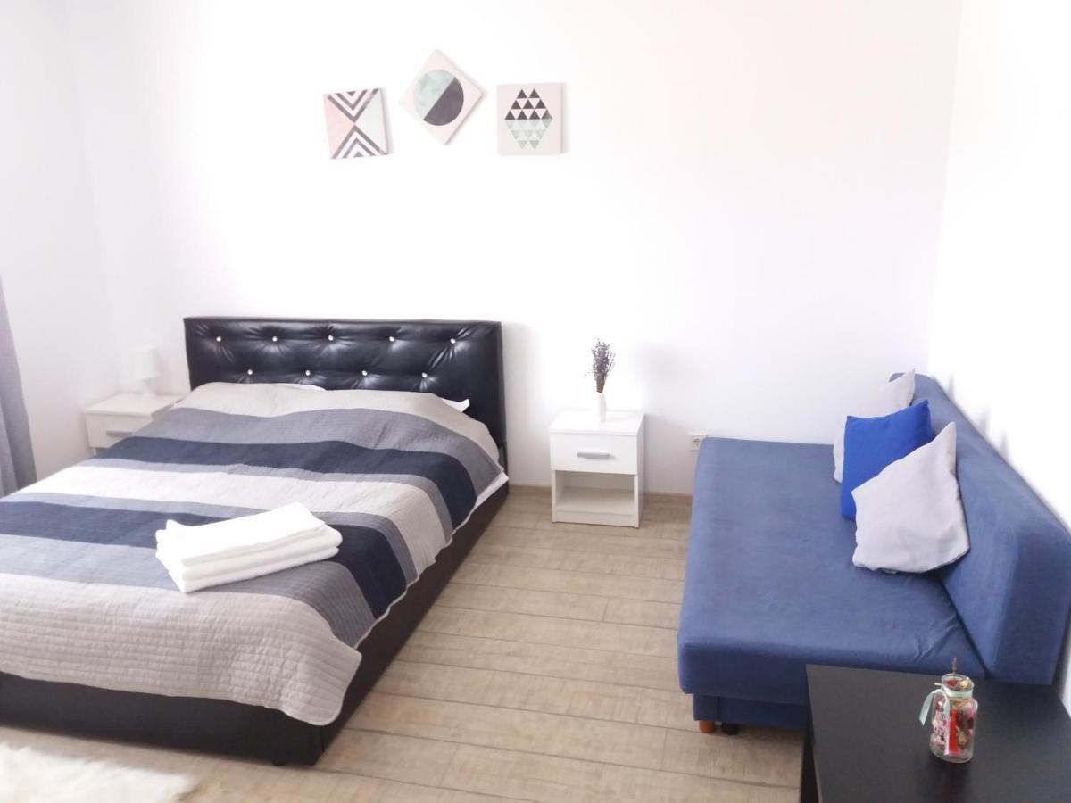 Cazare Apartament Rasnov Apartman Kültér fotó