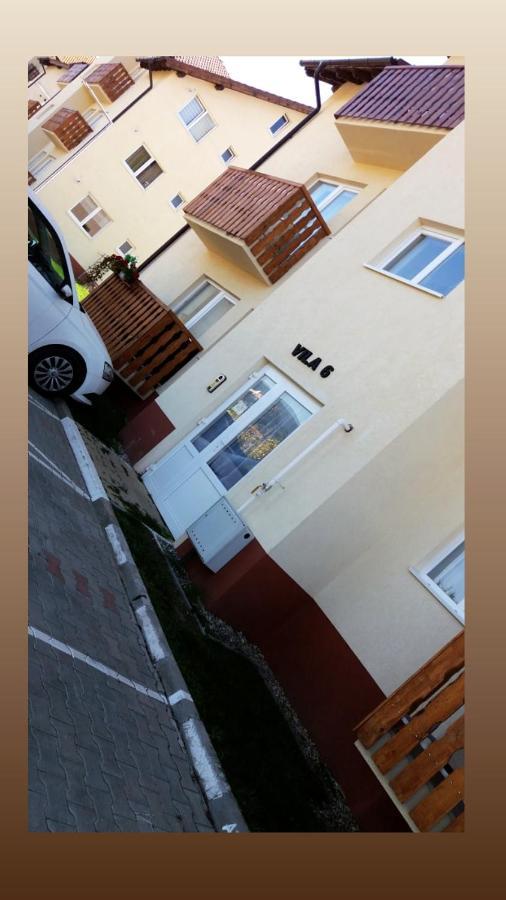 Cazare Apartament Rasnov Apartman Kültér fotó